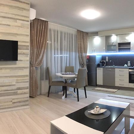 סנדנסקי Apartments Park Place מראה חיצוני תמונה